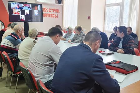В Ивановском обкоме КПРФ состоялся круглый стол, посвящённый 85-летию принятия Сталинской Конституции СССР