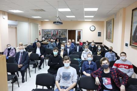 Волгоградские коммунисты провели политзанятие, посвященное 100-летию Коммунистической партии Китая