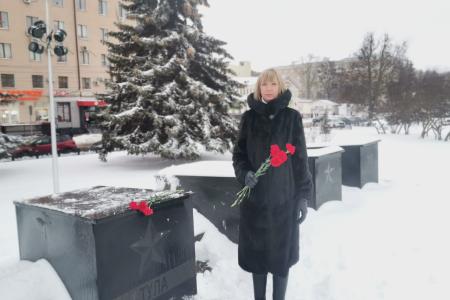 Город-герой Тула. Секретари обкома партии Алексей Лебедев и Татьяна Косарева почтили память юных партизан-разведчиков