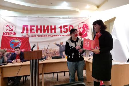 За нами Москва! За нами Россия!