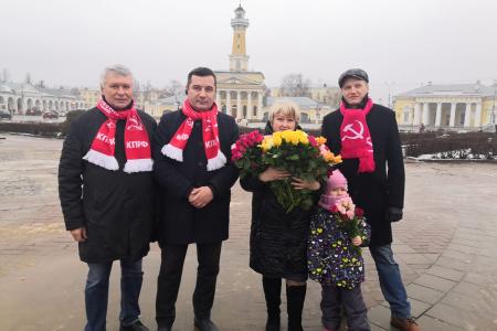 По всей России региональные отделения ВЖС-«Надежда России» отпраздновали День Матери