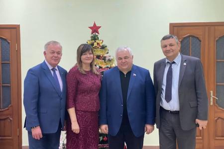 Рабочая поездка на Донбасс в преддверии нового года делегации КПРФ во главе с К.К. Тайсаевым