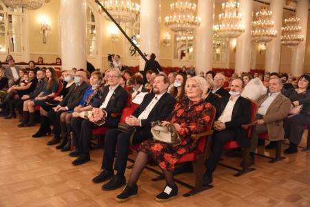 «Русское слово, русская песня, русская душа». В Москве состоялся гала-концерт «Романсиада-2021»