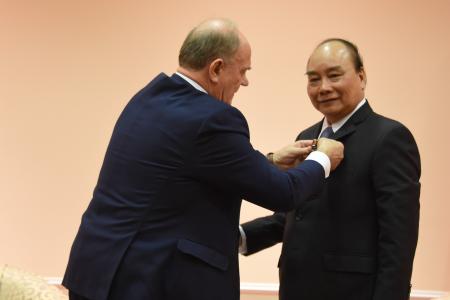 Г.А. Зюганов встретился в Москве с Президентом Вьетнама Нгуен Суан Фуком