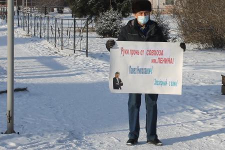 Красноярские коммунисты - Путину: руки прочь от Павла Грудинина и «Совхоза им В.И. Ленина»!
