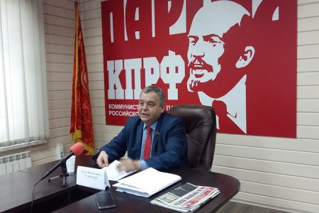QR-коды, закон «О публичной власти» и бюджет:  Ренат Сулейманов рассказал об итогах первой сессии Государственной Думы