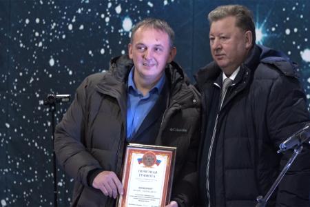 КПРФ не допустит уничтожения совхоза имени Ленина!