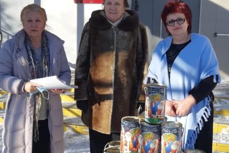 Волгоградская область. Новогодние подарки от КПРФ – детям!