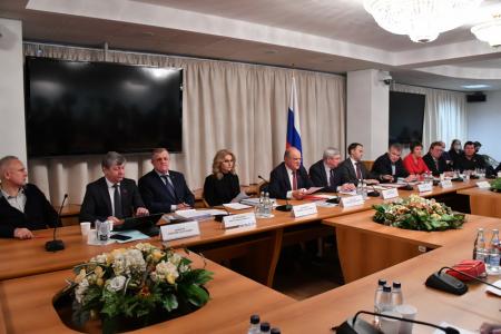 Половина победы. В Госдуме состоялась встреча фракции КПРФ с Голиковой, Мурашко и Поповой