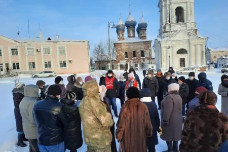 Ивановская область. Депутаты КПРФ на народном сходе в городе Юрьевец приняли наказы избирателей в связи с «оптимизацией» здравоохранения