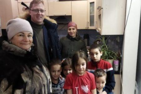 «Дорогою добра». Пензенские коммунисты оказали помощь многодетным семьям Каменского района