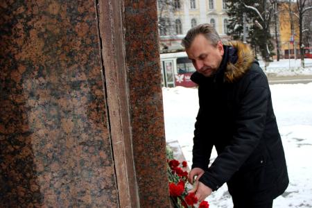 Ярославские коммунисты и сторонники партии почтили память Владимира Ильича Ленина
