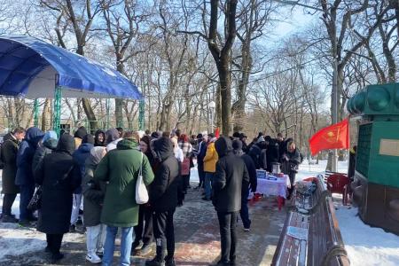 Лидер ставропольских коммунистов Виктор Гончаров: Нынешние студенты завтра станут у руля государства!