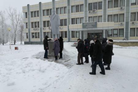 Сталинградские коммунисты почтили память В.И. Ленина