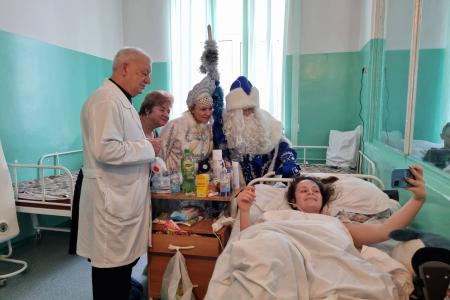 Подмосковные коммунисты: В период новогодних праздников все подарки от КПРФ доставлены по адресам