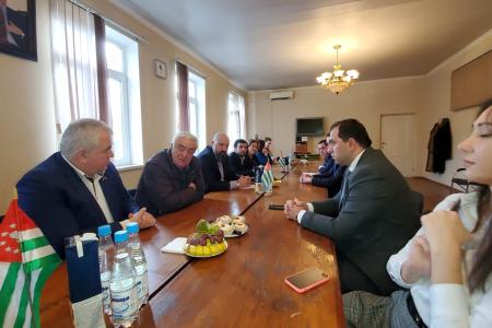Казбек Тайсаев прибыл в Республику Абхазия с рабочим визитом