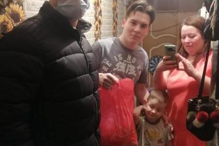 Подмосковные коммунисты: В период новогодних праздников все подарки от КПРФ доставлены по адресам