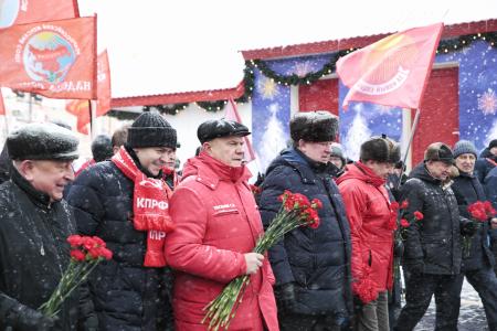Г.А. Зюганов: Учитесь у Ленина человечности!
