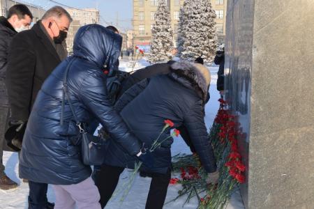 Коммунисты Новосибирска почтили память Владимира Ильича Ленина