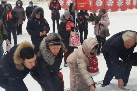 Рязанские коммунисты почтили память В.И. Ленина