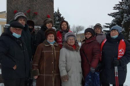 Ленинградская область. Вашим, товарищ, сердцем и именем…