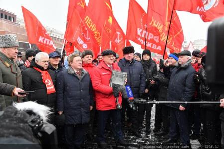 Г.А. Зюганов: Учитесь у Ленина человечности!