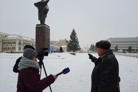 Тамбовская область. Низкий поклон учителю и вождю!