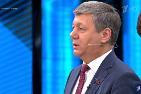 Дмитрий Новиков на Первом канале: «Лидер КПРФ по пунктам показал, почему инициатива признать республики Донбасса – это инициатива мира, а не войны»
