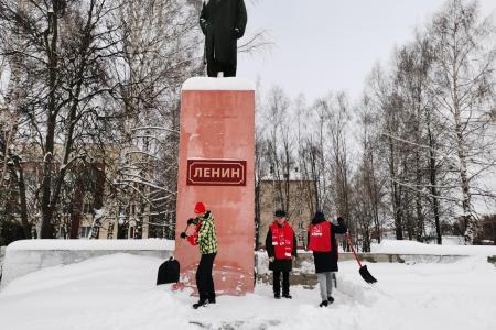 Рязанские коммунисты почтили память В.И. Ленина