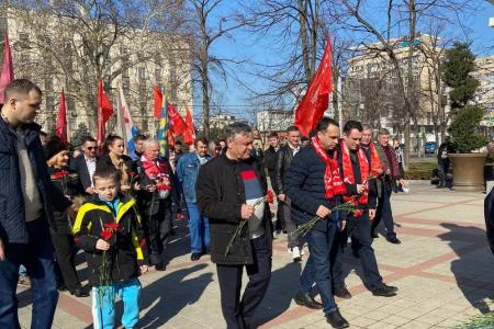 Краснодар. Активисты КПРФ и других лево-патриотических сил отметили День Красной Армии