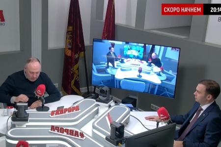 Юрий Афонин на радио «Аврора»: Без изменения социально-экономического курса невозможно восстановить подлинный суверенитет страны