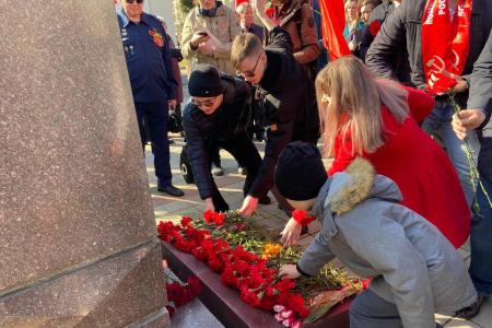 Краснодар. Активисты КПРФ и других лево-патриотических сил отметили День Красной Армии