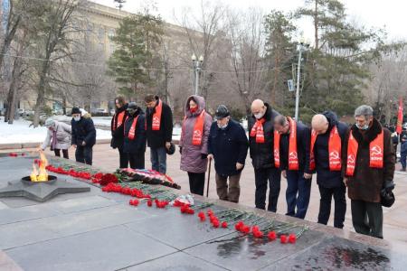 Волгоград. Коммунисты приняли участие в торжественных мероприятиях, посвященных 79-й годовщине Победы в Сталинградской битве