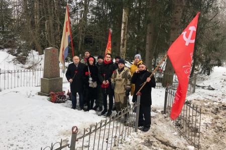 Коммунисты Ленинградской области отметили  104-ю годовщину создания Красной Армии