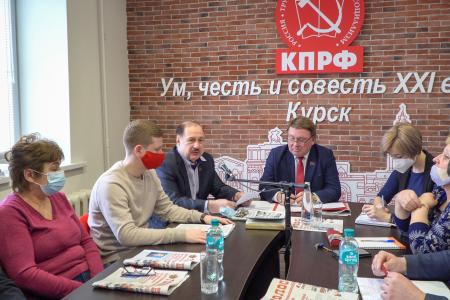 Н.Н. Иванов провел заседание «круглого стола» по теме «О проекте федерального закона «Об общих принципах организации местного самоуправления в единой системе публичной власти»