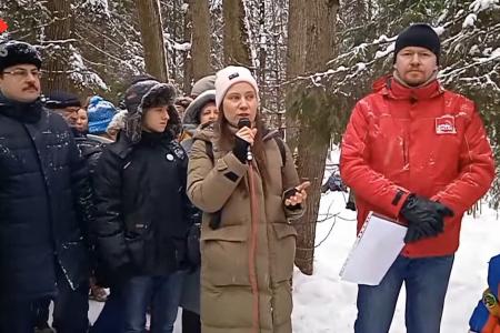 Москва. Сотни жителей Троицка сказали решительное "НЕТ" вырубке леса!