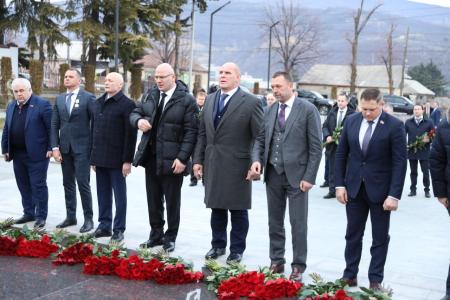 Рабочая поездка Казбека Тайсаева в Северную и Южную Осетию