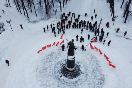 Депутат-коммунист Александр Бойков провел вторую встречу с жителями Иваново