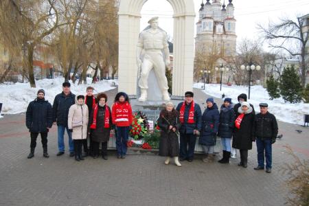Калуга. Слава Советской Армии и Военно-Морскому Флоту!