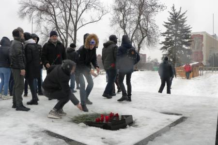 День Советской Армии и Военно-Морского Флота отметили в Саратовской области