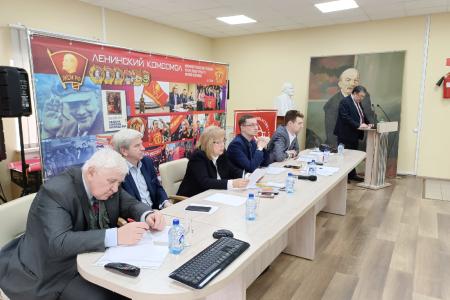 Пленум Санкт-Петербургского горкома: Занимать классовую позицию на стороне трудящихся!