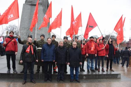 Во имя мира во всем мире!