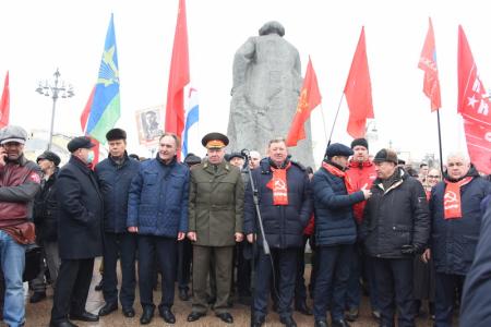 Во имя мира во всем мире!