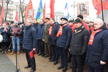 Во имя мира во всем мире!