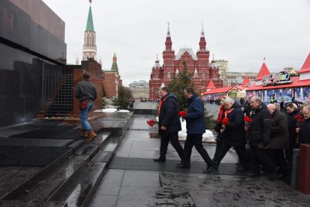 Во имя мира во всем мире!