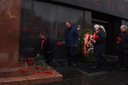 Во имя мира во всем мире!