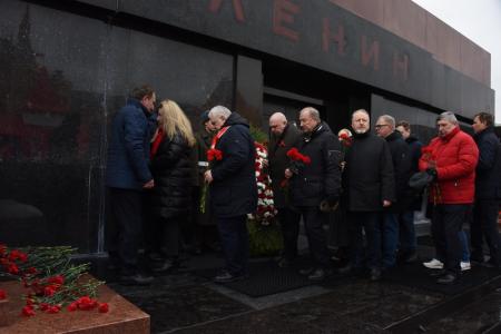 Во имя мира во всем мире!