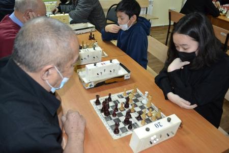 Республика Калмыкия. При поддержке КПРФ проведен шахматный турнир