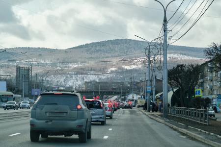 Красноярские коммунисты провели автопробег в поддержку ДНР и ЛНР