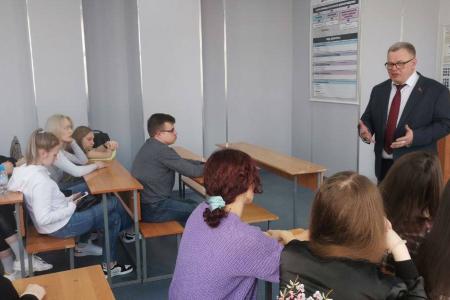 Московская область. Александр Наумов: «Будущее России - наша молодёжь!»